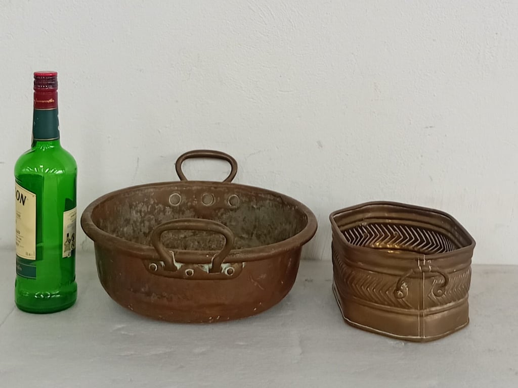 Vintage Copper Kitchenware – Handled Pot and Decorative Basket