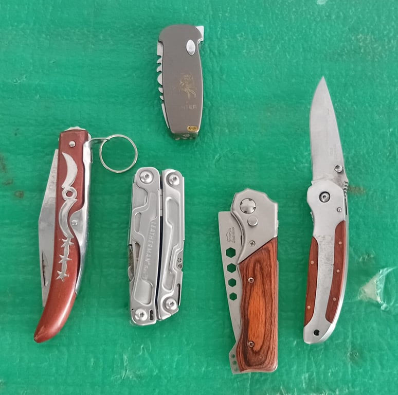 Joblot Of Okapi