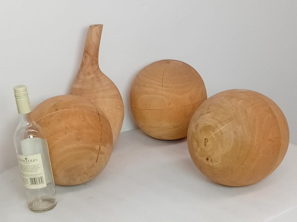 Joblot Solid Wood Ornaments