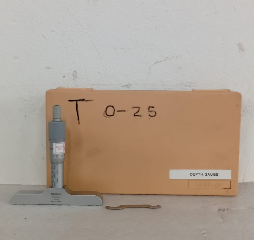 Mitutoyo Mechanical Depth Gauge (0–25 mm)
