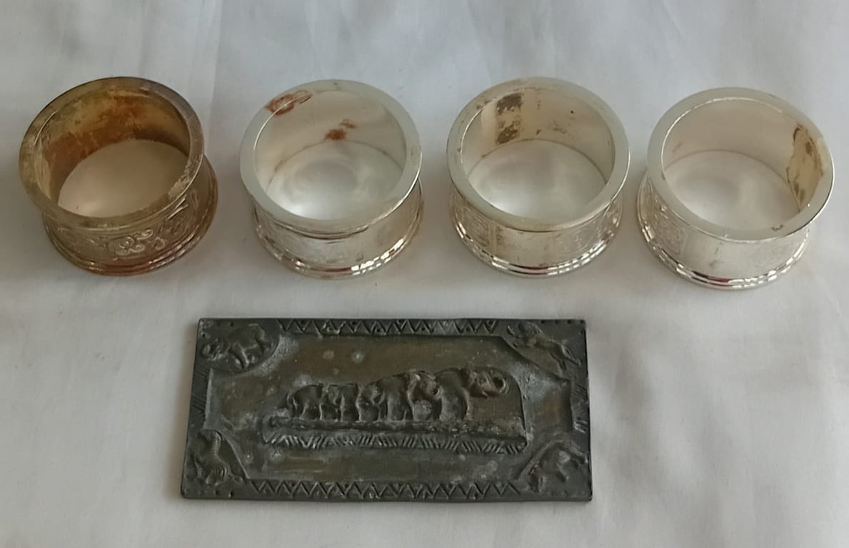 Vintage Silver-Plated Napkin Rings (Set of 4) with Decorative Metal Plaque