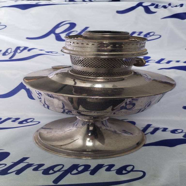 Aladdin kerosene lamp