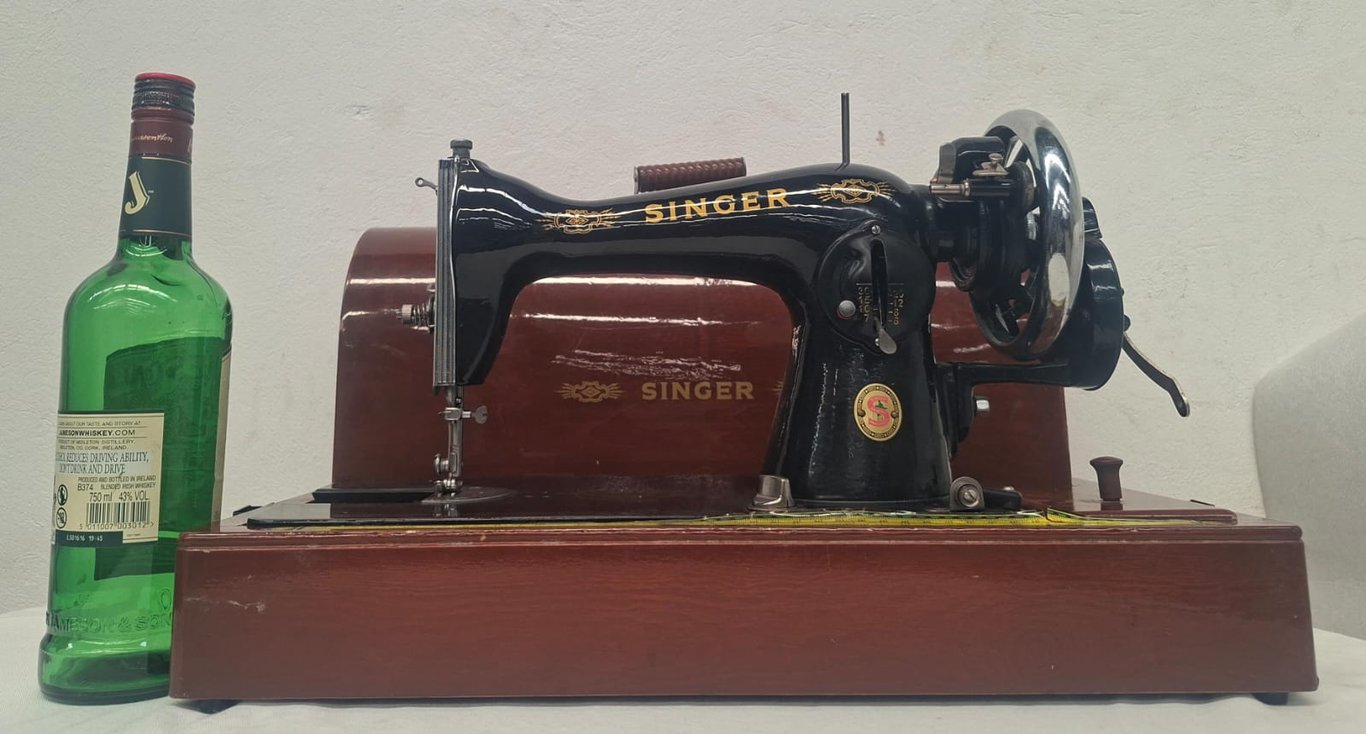 Vintage Singer Sewing Machine