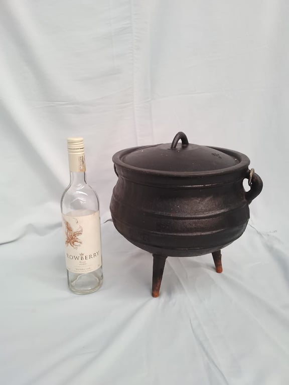 Cast Iron Pot
