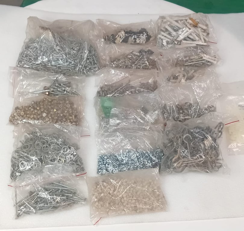Joblot Of Hooks & Screws