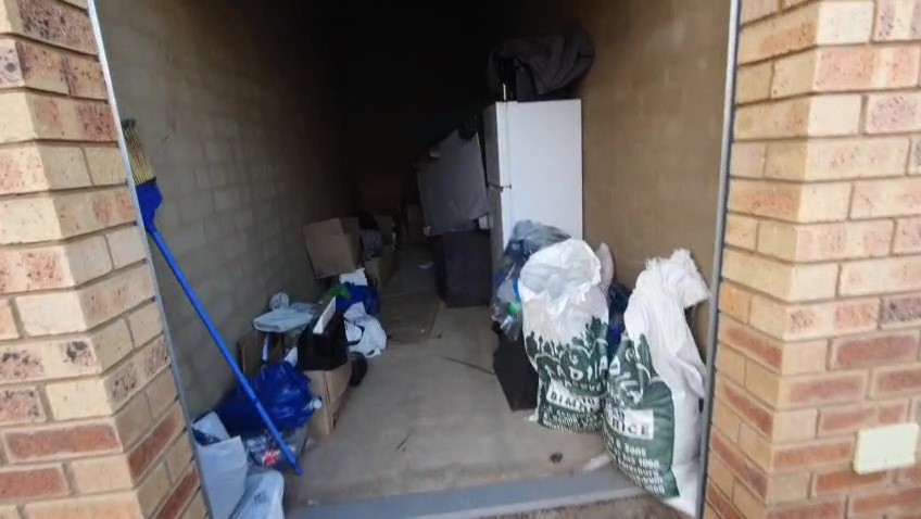 9 - Green Couch Unit