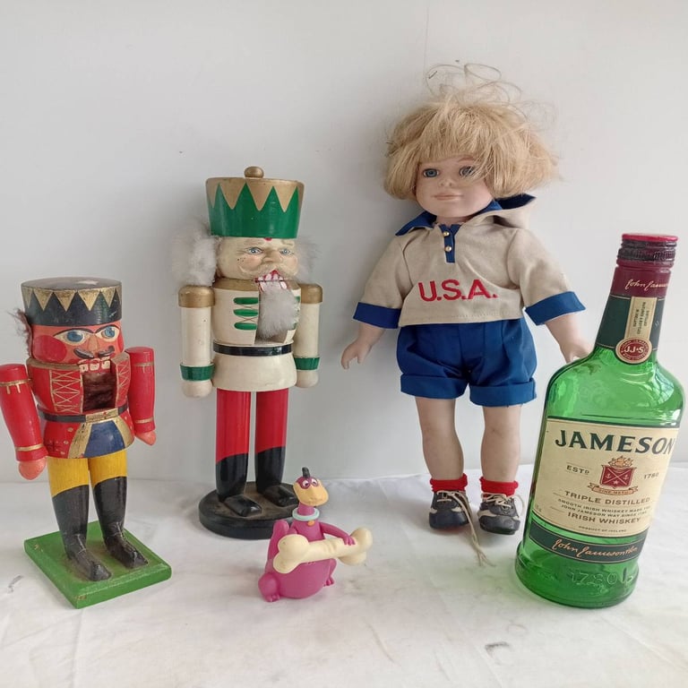 Ornamental Dolls