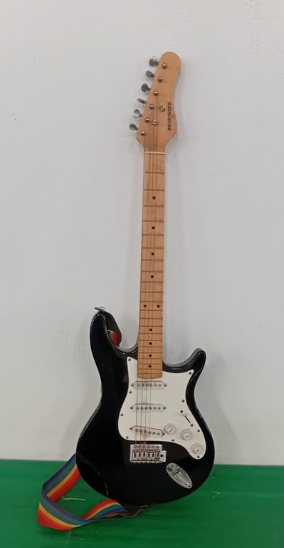 Behringer Electric Guitar