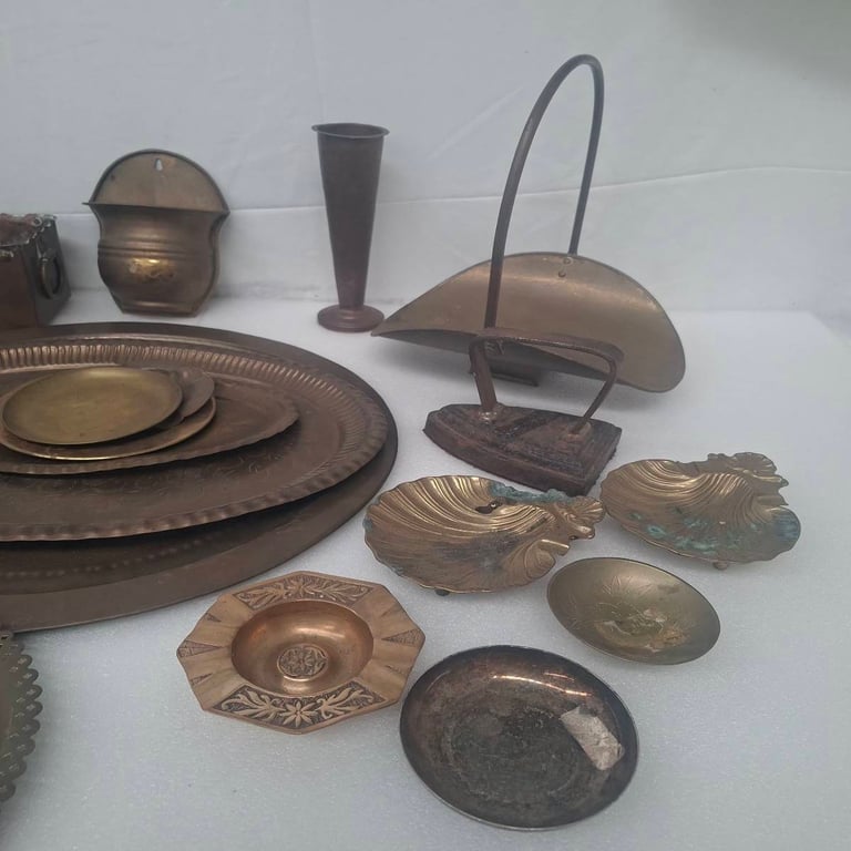 Mixed Lot of Vintage Copper & Metal Decorative Household Items