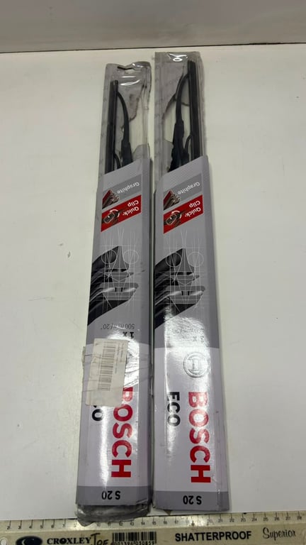 Bosch Eco conventional wiper blades a popular choice for replacinng worn out windscreen wipers Brand new