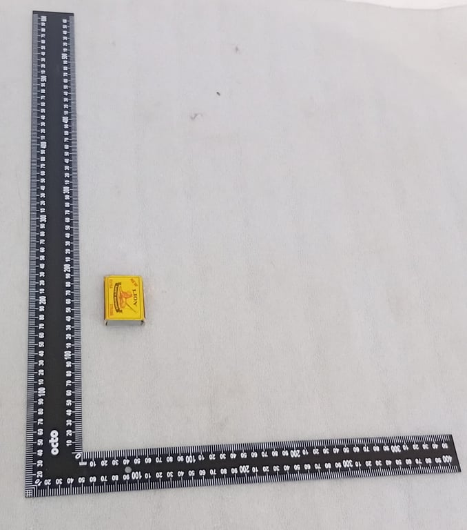 Bid per piece Large Rafter Square – Steel 600 x 400mm