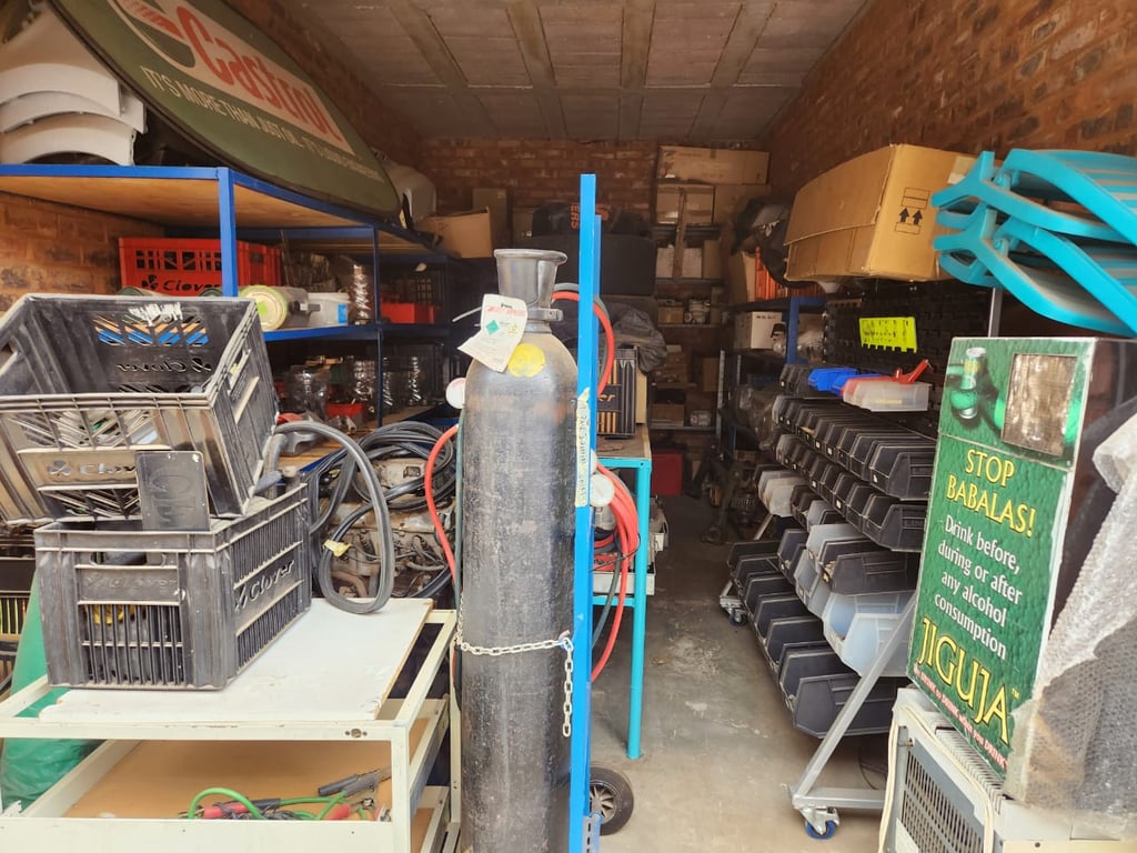 35 - Cutting Torch Unit - JHB