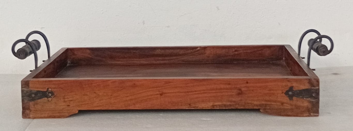 Solid wooden serving tray
