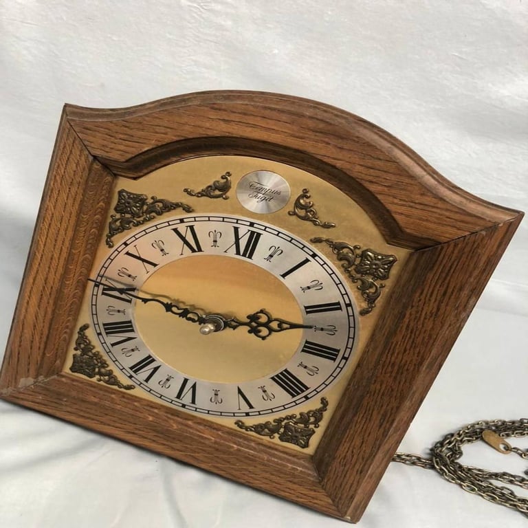 Vintage Tempus Fugit Clock