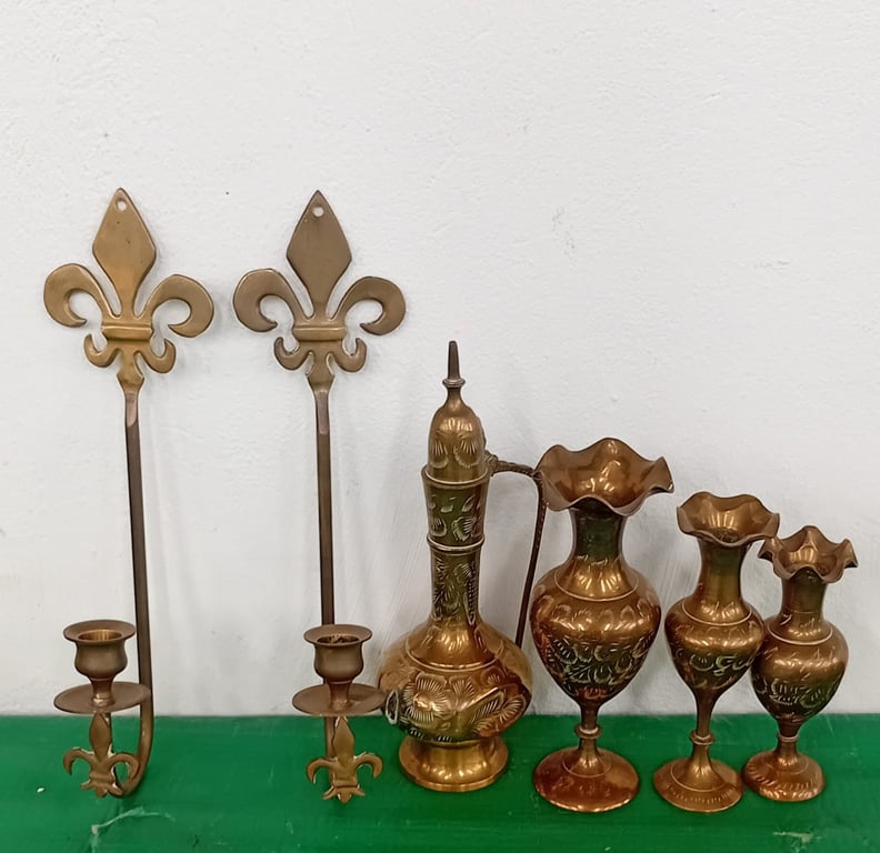 Joblot Of Vintage Brass Decorative Items