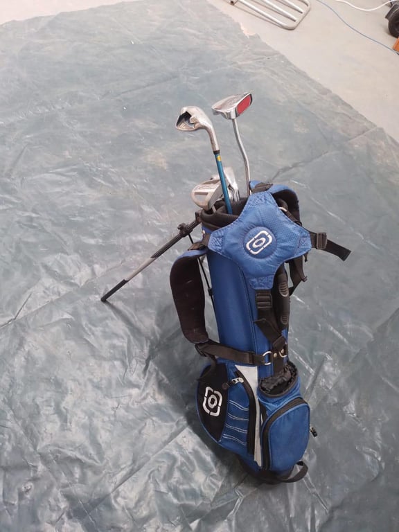 Fearless Kids Golf Bag & Clubs