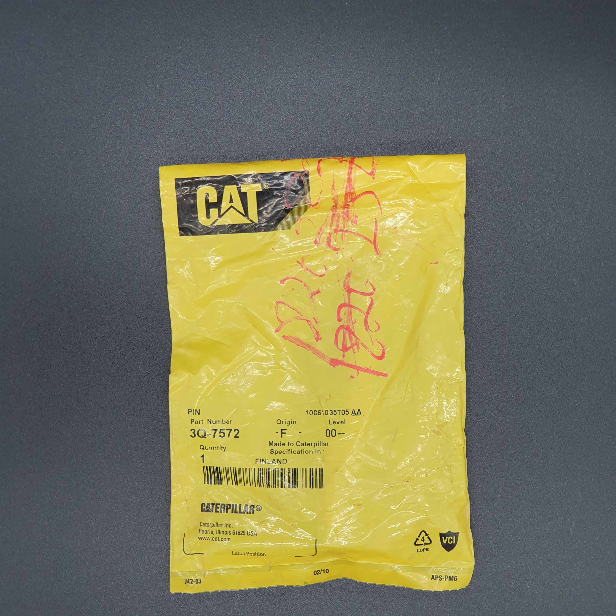 CAT – PIN – 3Q-7572