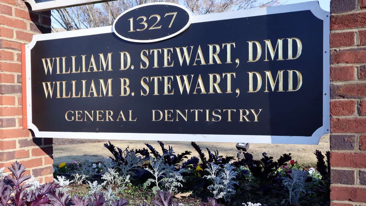 video-thumbnail Welcome to William D. Stewart DMD
