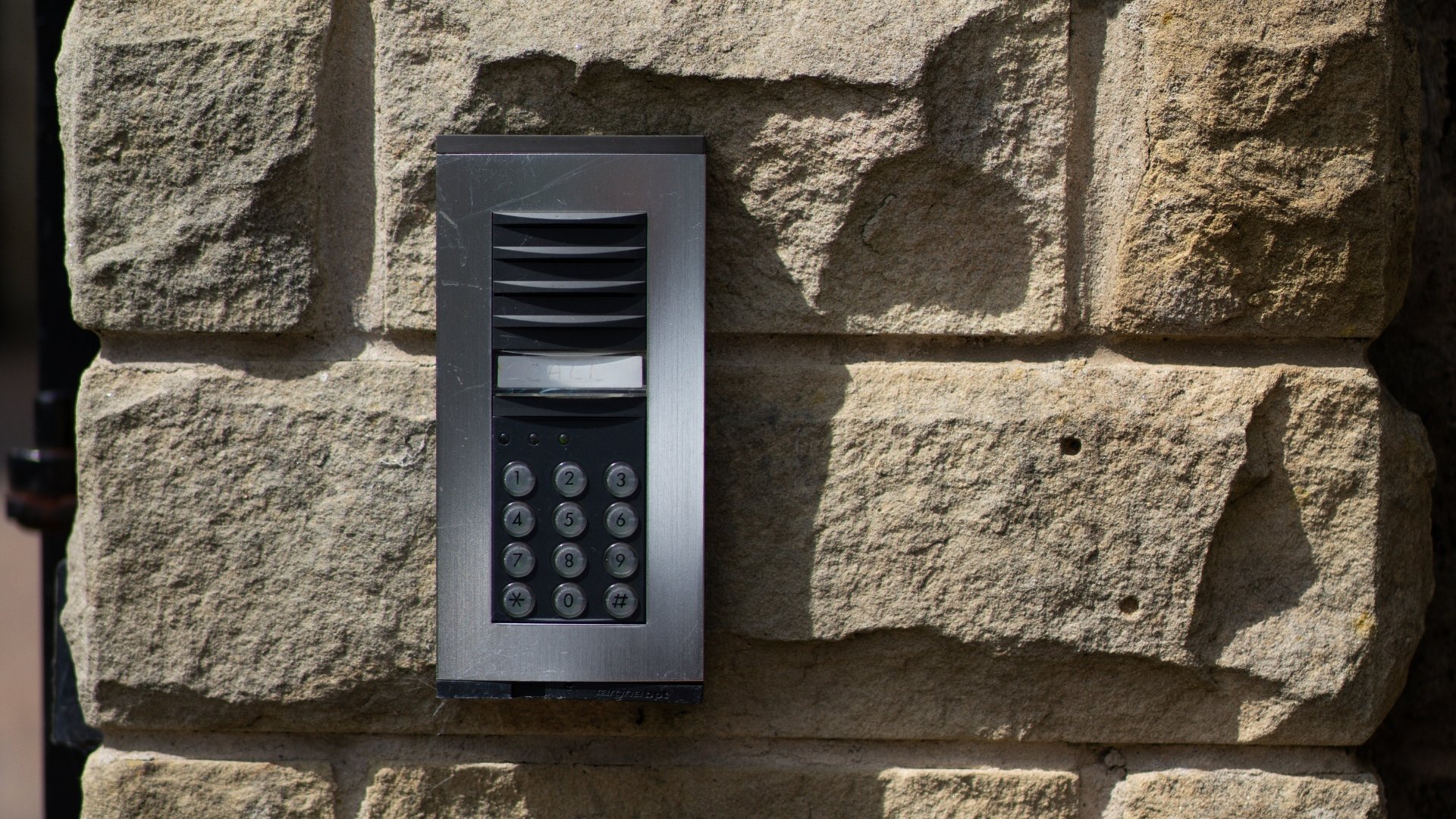 what are the best intercom alternatives