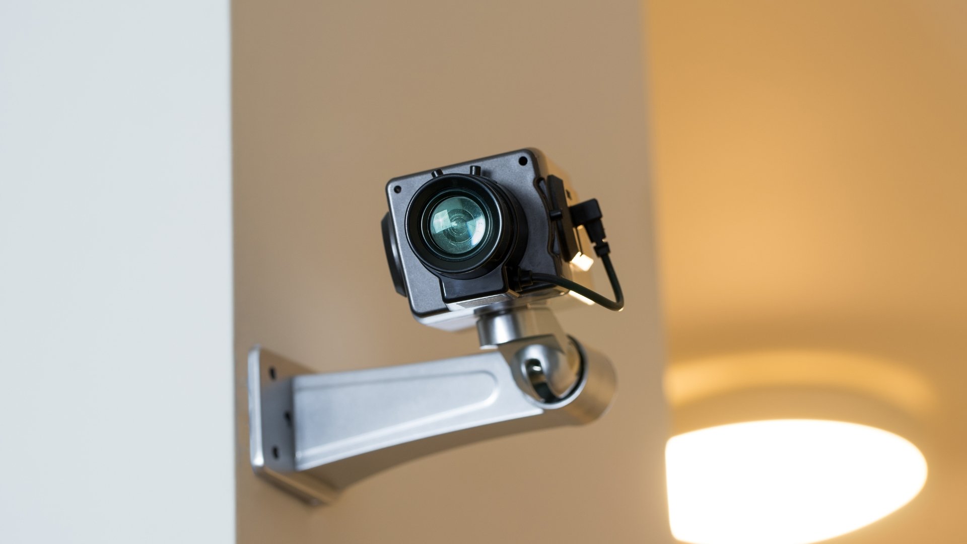 why do modern security cameras use digital signals instead of analog new york city