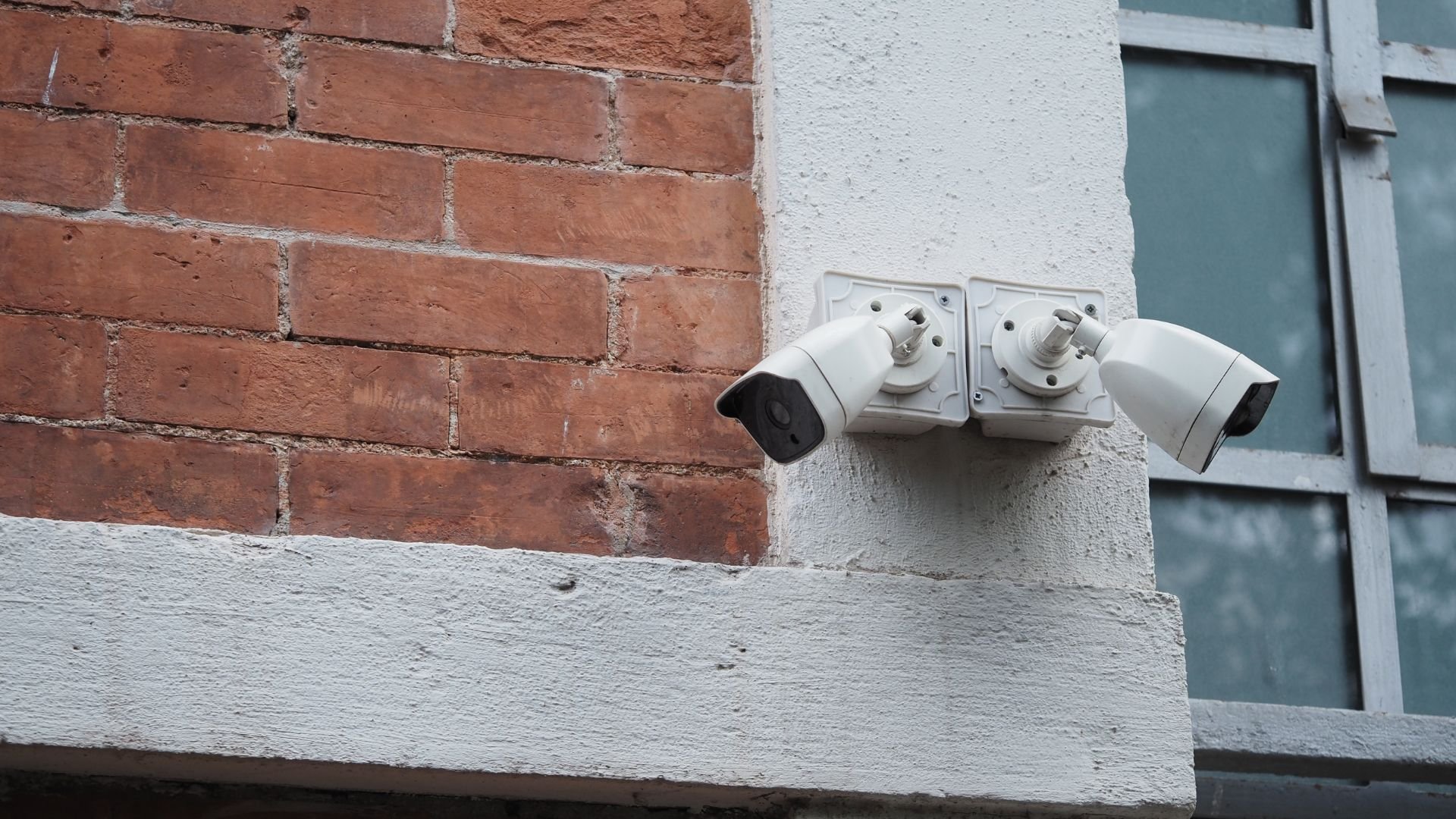 brooklyn apartment security cameras new york city
