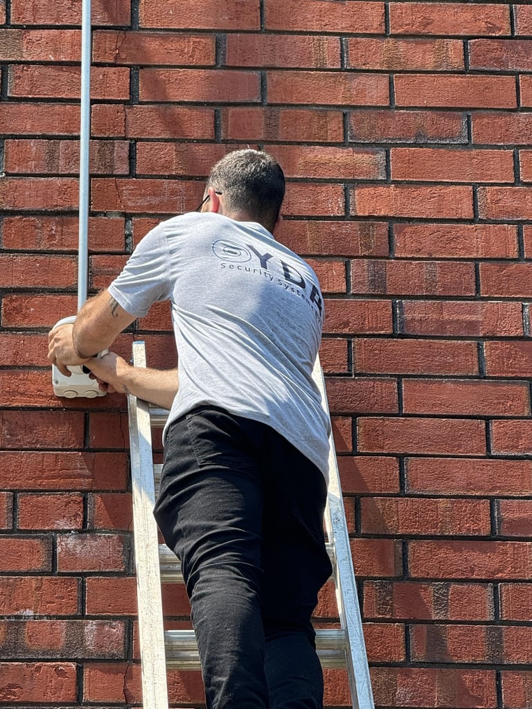 Security Camera & CCTV Installation Midwood