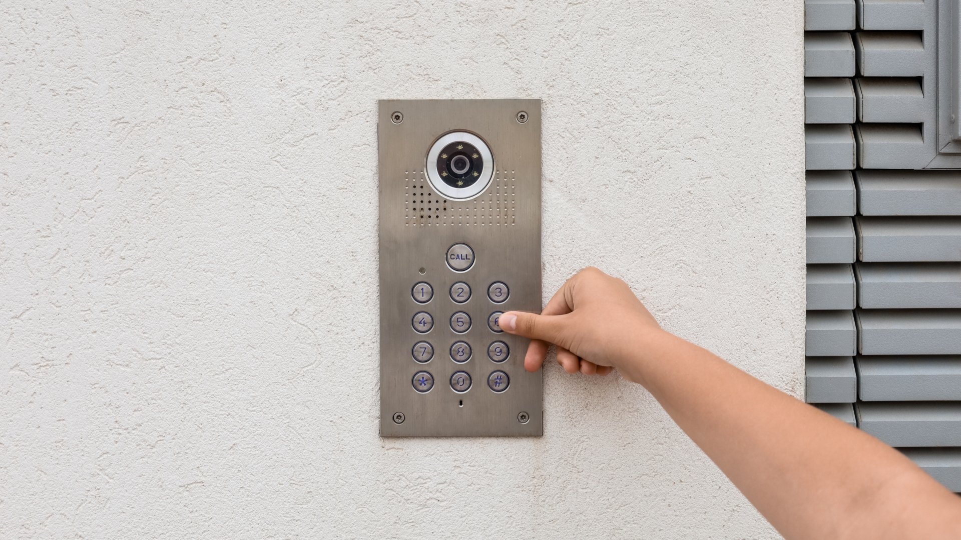 what are the differences between wired and wireless intercom systems for apartments in brooklyn