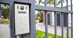 how does intercom works