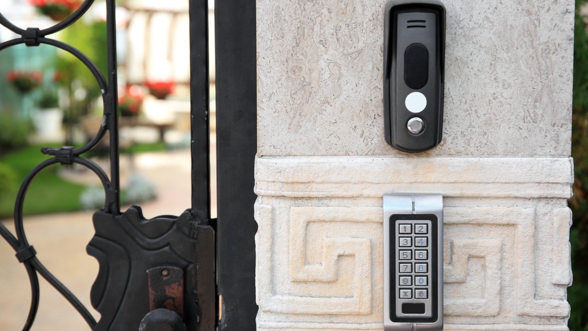 what is intercom used for new york city