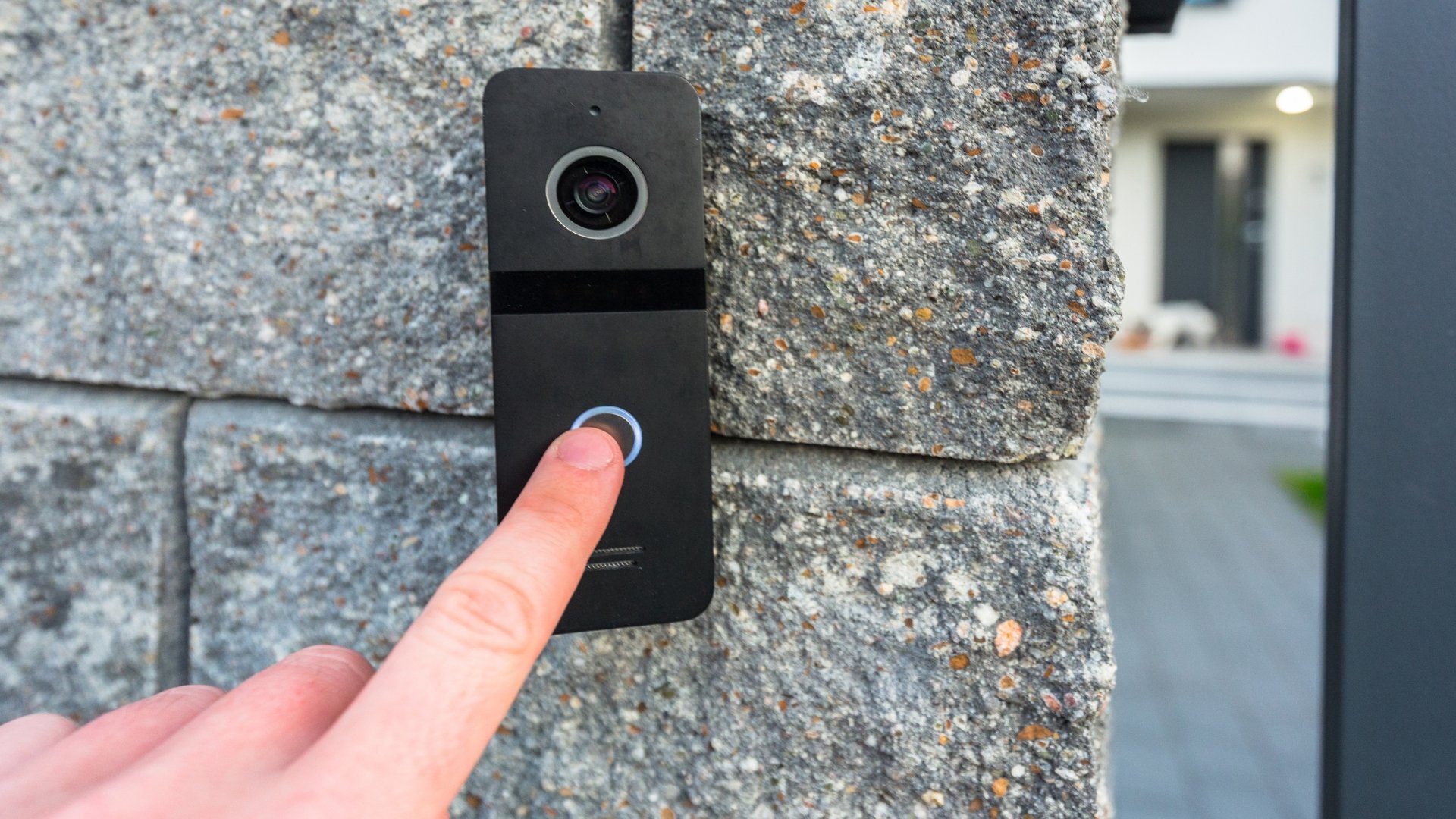 what are the differences between wired and wireless intercom systems for apartments in nyc