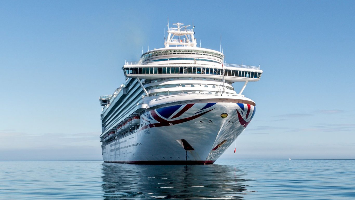 Cruise ship at sea representing Peplink hospitality connectivity case studies.