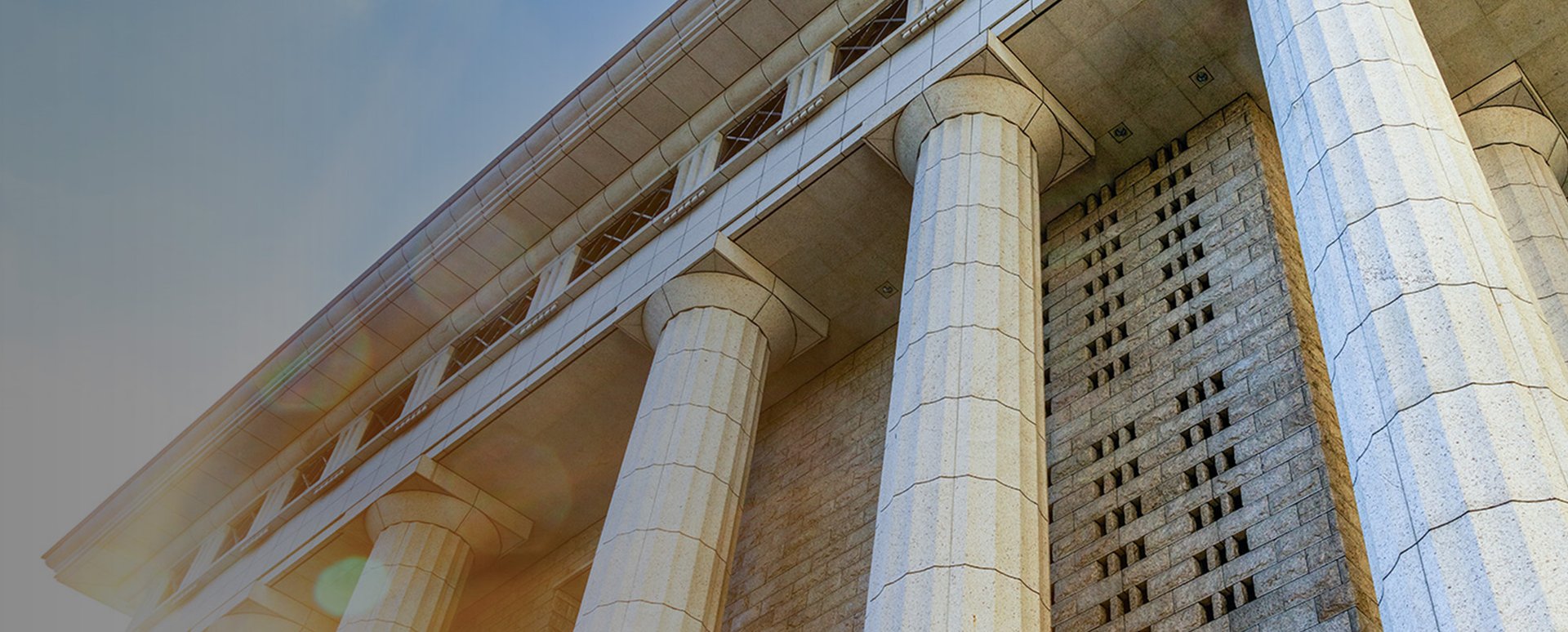   Old English Building Meets New Peplink Connectivity Infrastructure  