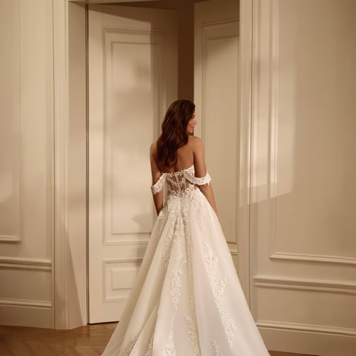 Zmysłowa Elegancja: Co Wybrać na Swój Ślub w Sezonie 2026-2027