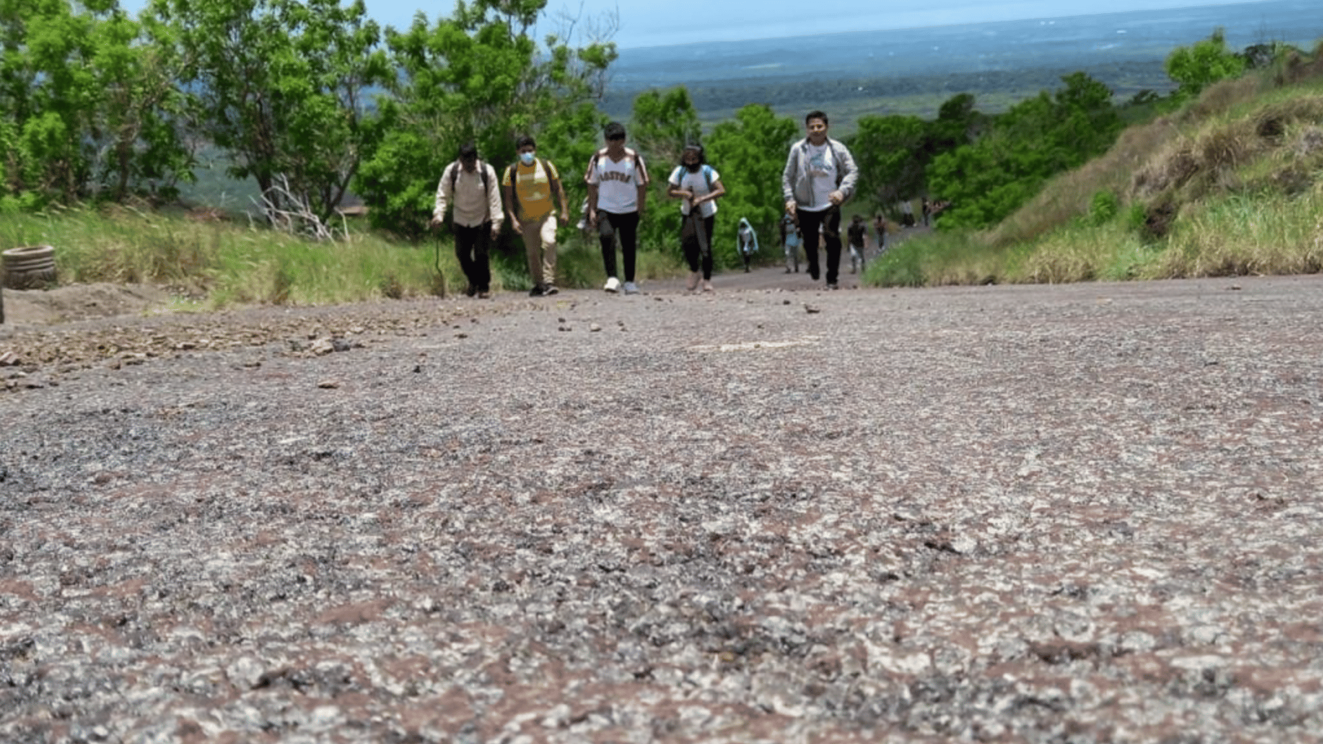 Senderos  Volcan masaya