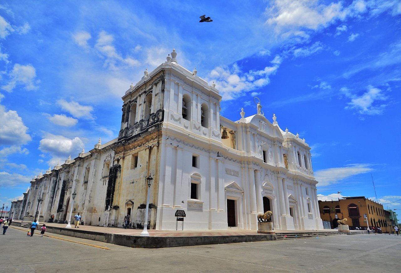 catedral de leon - front