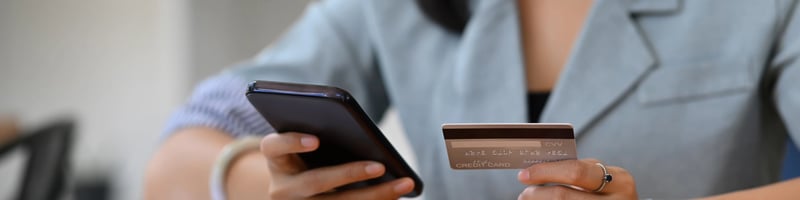 How E-commerce Uses AI to Increase the Conversions