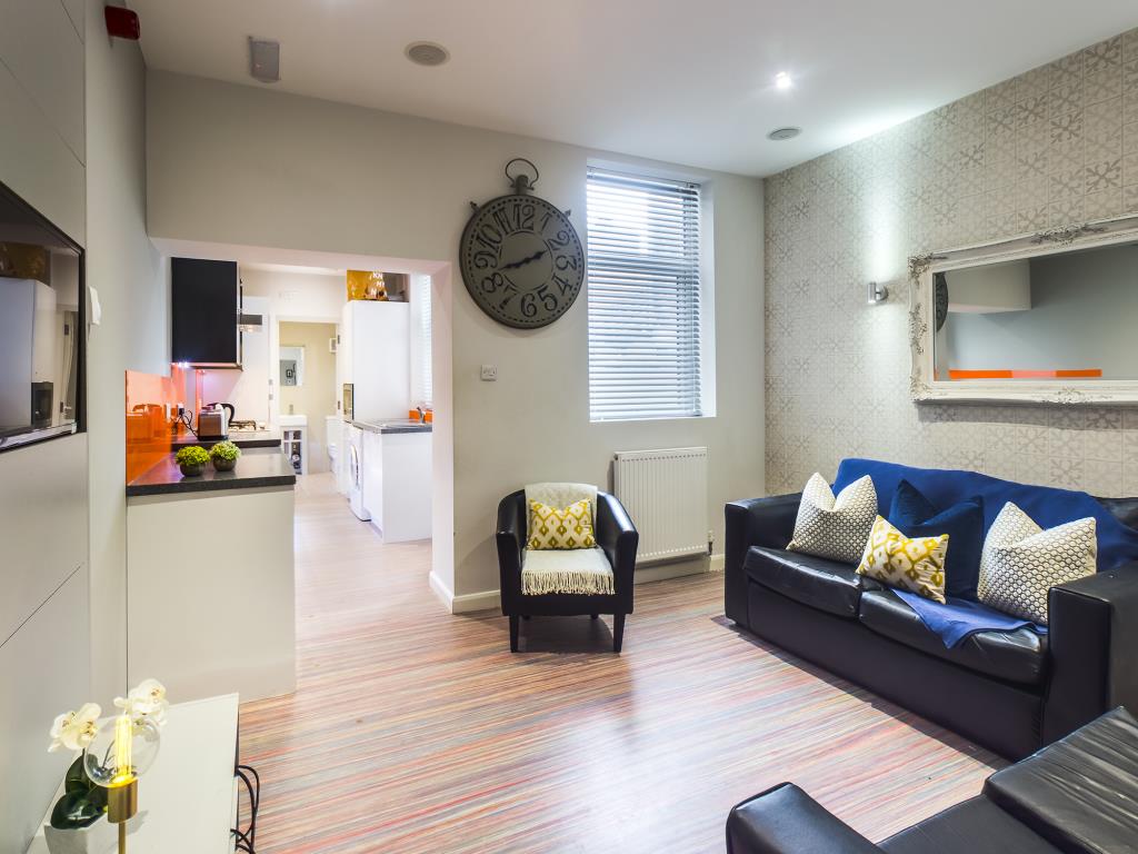 3 Beresford Street