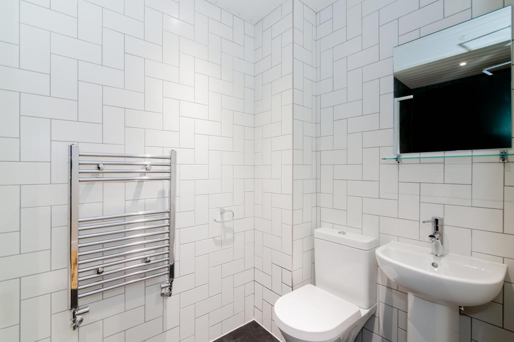 Flat 8, 42 Bankfield Road