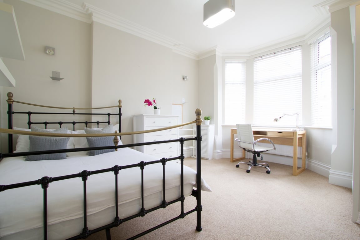5 Trinity Avenue