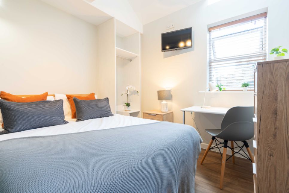 Flat 11 Shiners Yard, 123 Jesmond Road