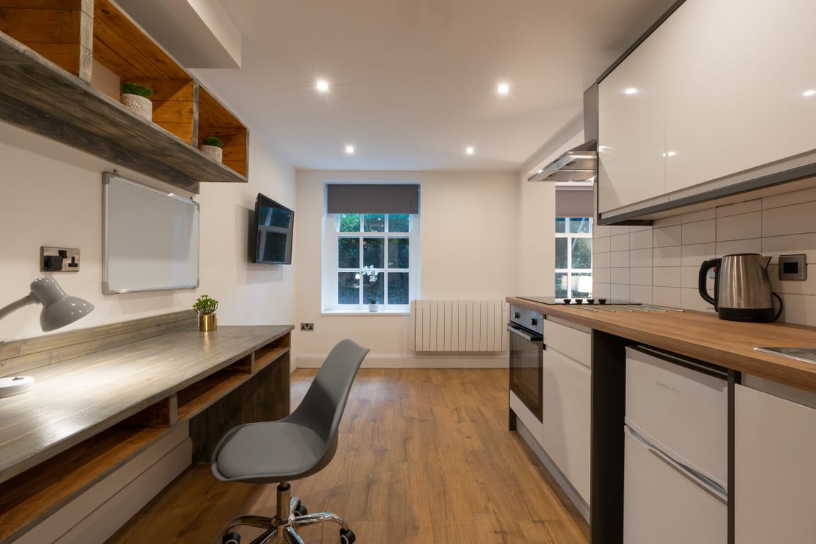 Studio 2, A Jesmond View
