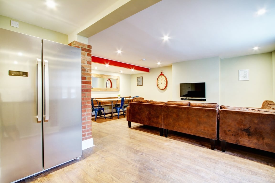 124 Hyde Park Road