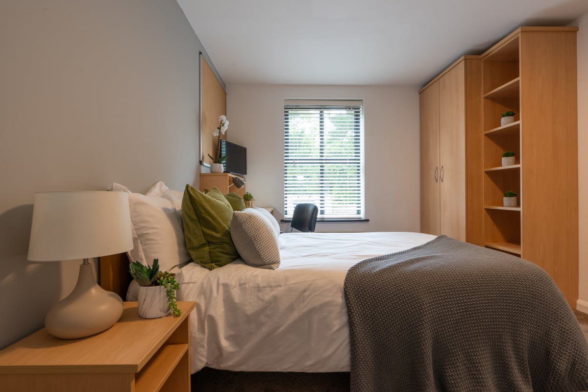 Flat 4, Hope Court