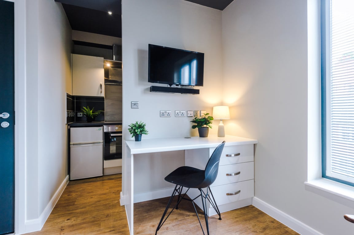 Flat 13, 160 Upper New Walk