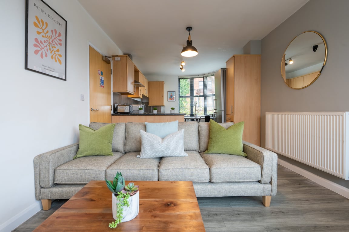Flat 10, Hope Court