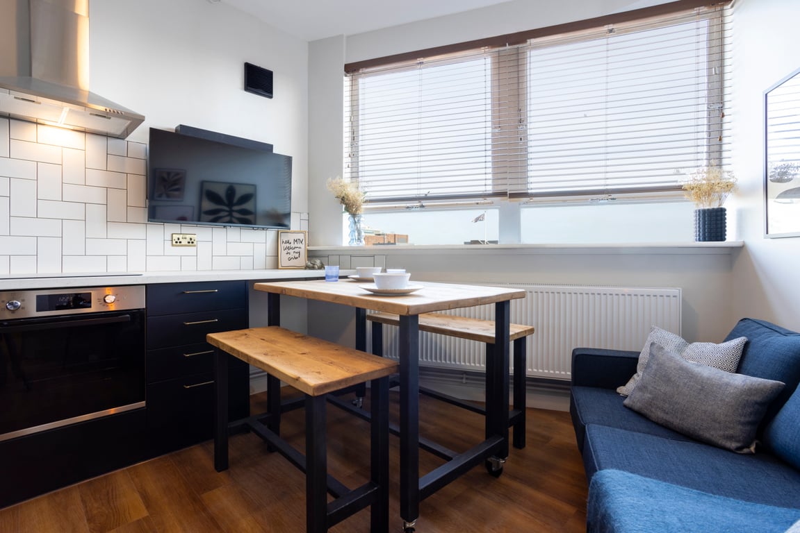 Flat 11, TW1X
