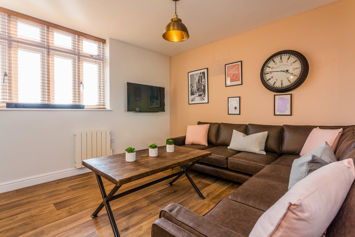 Flat 3, 1 St Hilds Lane
