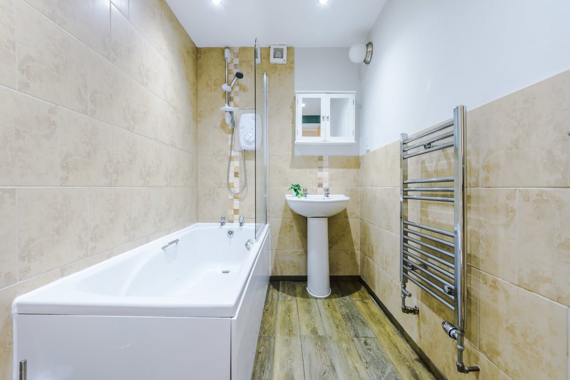 Flat 5 Shiners Yard, 123 Jesmond Road