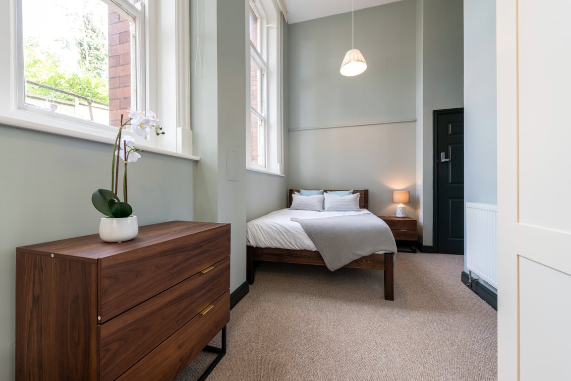 Flat T Bishop Blackall School