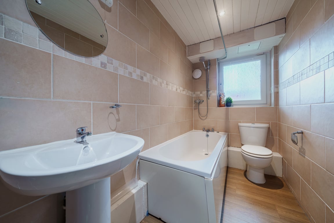 Flat 1, Rylands House